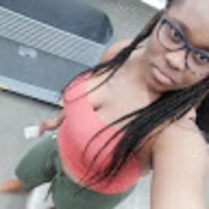 Meet your Posher, Anika elsie